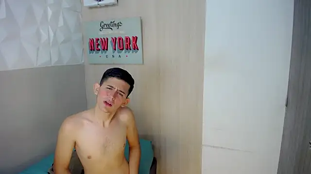 Chatroom XXX en direct de JaxBlue_
