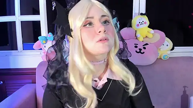 XXX chat uživo modela harimoon1
