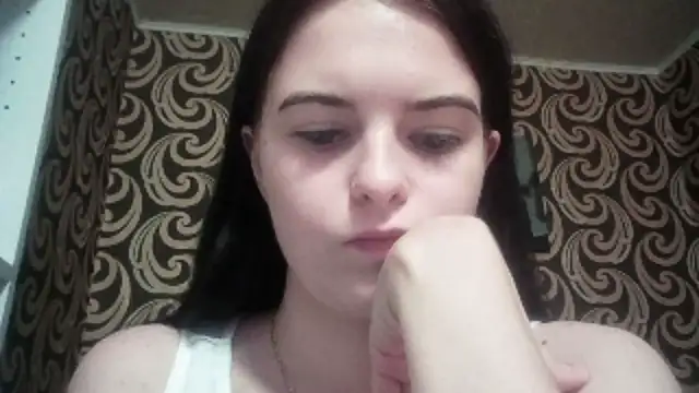 KikiAmino Chat XXX in diretta
