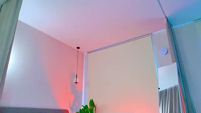 StarrShinee's Live XXX Chat