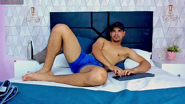 Онлайн чат XXX DaviidClarck