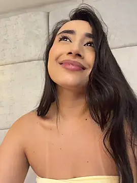 IvonneOwen Chat XXX in diretta
