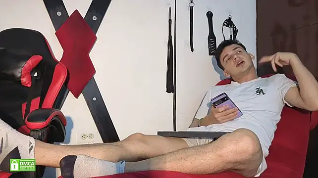Chat +18 de GoldenBoyDuo ao vivo