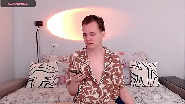 MadisonCharley live XXX chat
