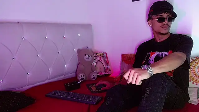 Angel_foxc13のライブXXXチャット