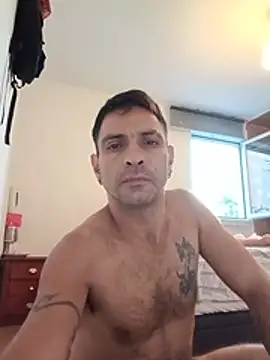 yoahotpetrafiery – Naživo XXX chat