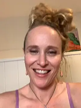 SweetandNastySummer's Live XXX Chat