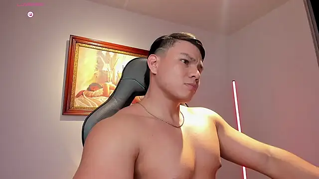 RoyConstance XXX чат на живо