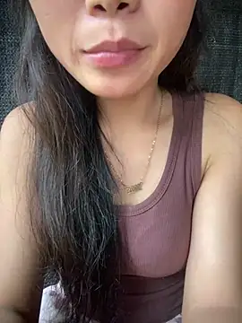 Emmi_cute9x's Webcam Show