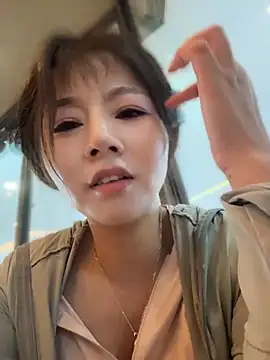 feifei_7788 现场XXX聊天
