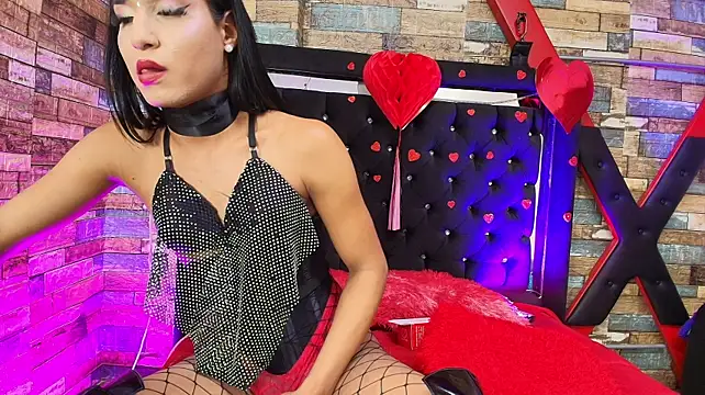 XXX chat uživo modela Laura_Fox01