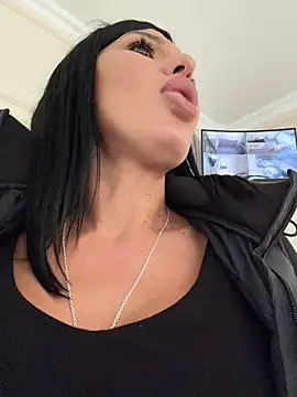 Chat XXX Live ReynaMorel
