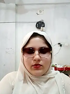 Nusrat-N webcam show