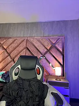 ian_mathias_ XXX чат на живо