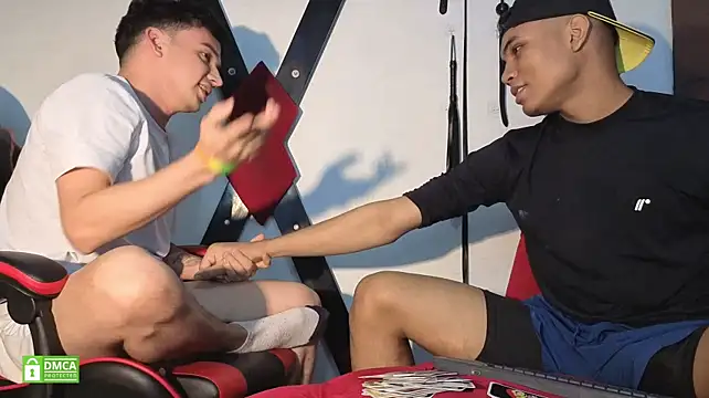 GoldenBoyDuo Chat XXX live