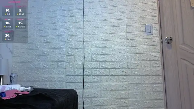 yunkeyc Live XXX Chat
