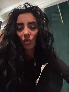 FeetVibe Adlı Modelin Canlı XXX Sohbeti