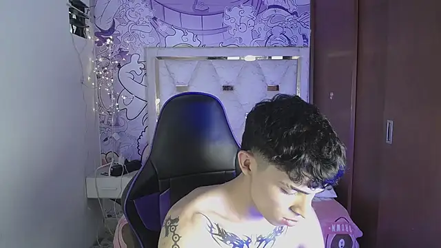 Liom_Gym Chat XXX in diretta