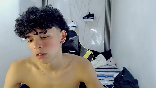 Chat XXX Live FUNNY_DICK_