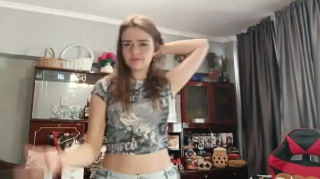 QueenBeatrice's Live XXX Chat