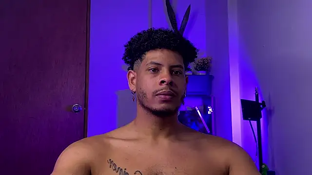 colt_addam Live XXX Chat