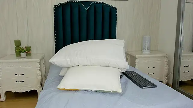 Czat XXX na żywo – ChikiBom28