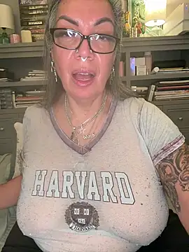 dieseldame1313's Live XXX Chat