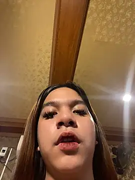 Show modela bigcock_sassy69 na web-kameri