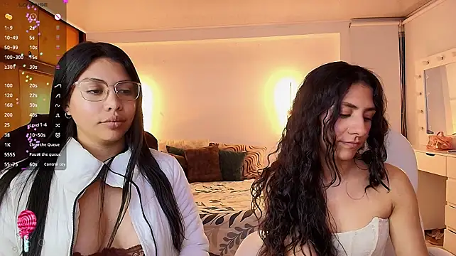 Chat XXX en directo de kloe28