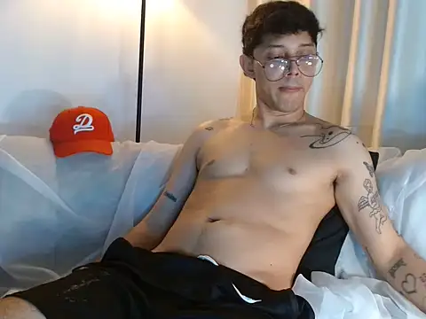 Chat XXX Live tonysexyboy