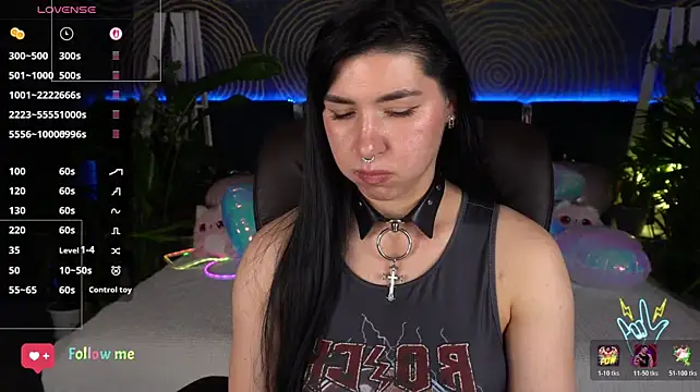 Živý XXX chat EmilyCandyy