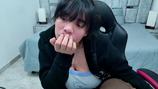 laureentt_ – Naživo XXX chat