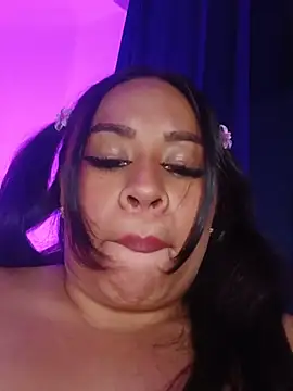 Rozan_Noire Adlı Modelin Canlı XXX Sohbeti