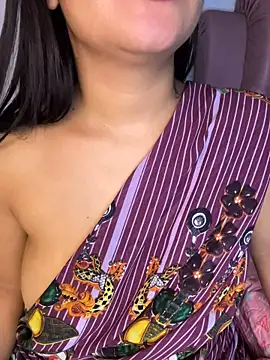 shara_queen1 live XXX chat