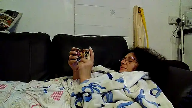 RubyyRosee 라이브 XXX 채팅