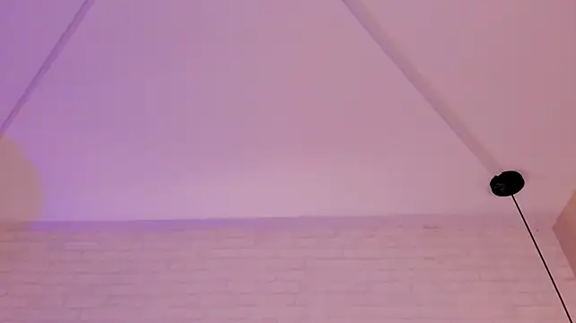 Chatroom XXX en direct de Baby_Wardwell_