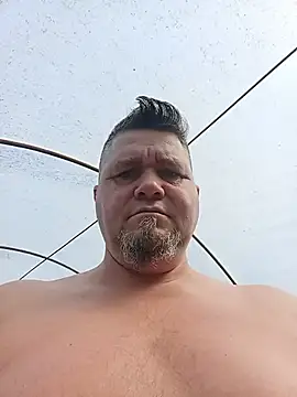 mariusSingur's Live XXX Chat