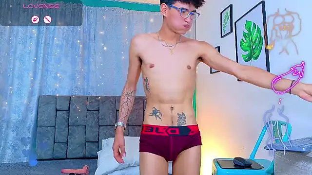 Czat XXX na żywo – NicolasTorrez