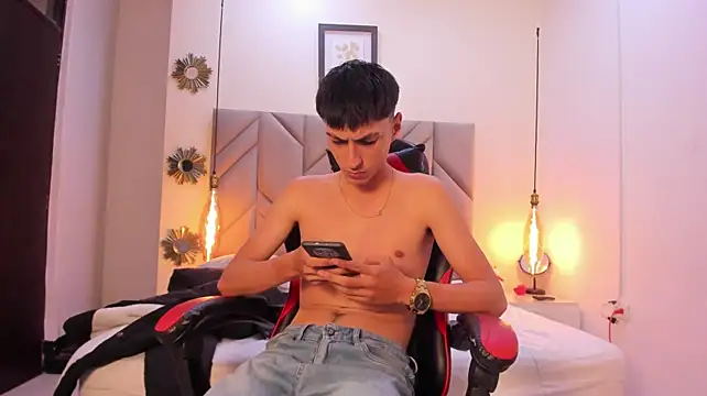 LeoDrake_ 라이브 XXX 채팅