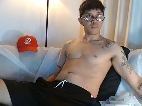 tonysexyboy Live XXX-Chat
