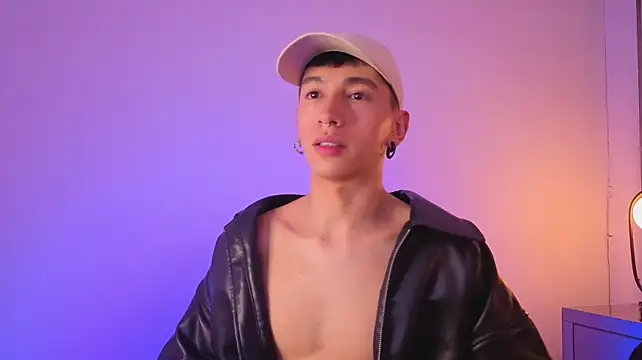 Chat +18 de lian_cameron ao vivo