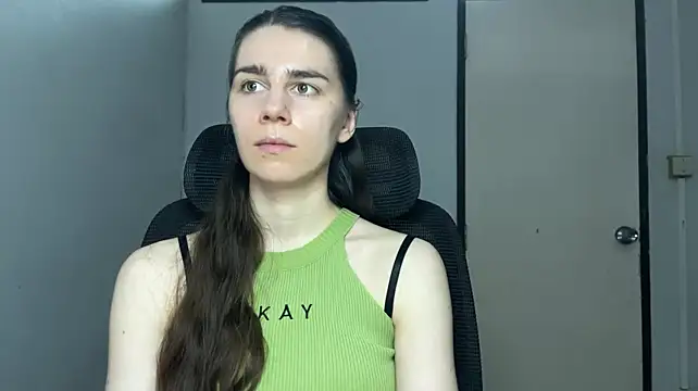 SassyJessi Adlı Modelin Canlı XXX Sohbeti