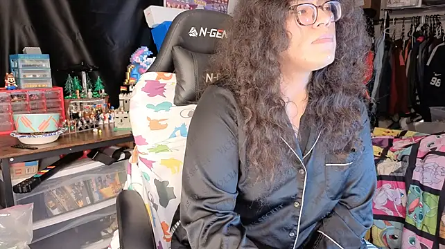 ShinyCherub Chat XXX live