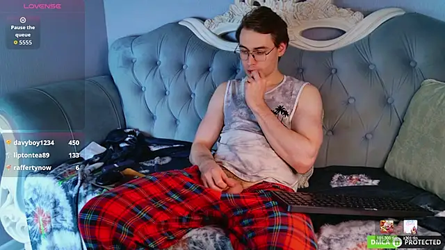 Chat XXX Live WilliamDyson