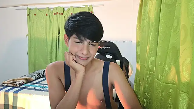 phuwin_bj লাইভ XXX চ্যাট