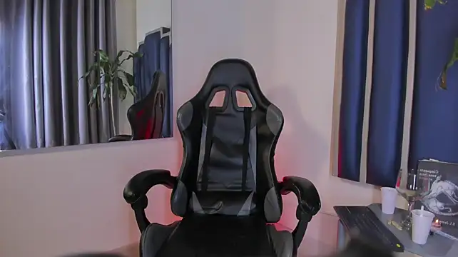 Damiam_23 Live XXX-Chat