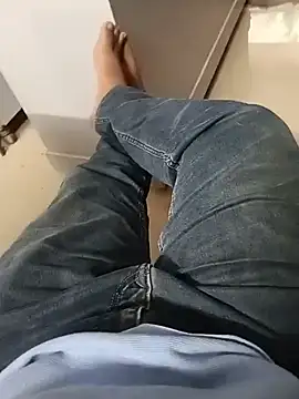 Pinkuchubby025 élő XXX-chatje