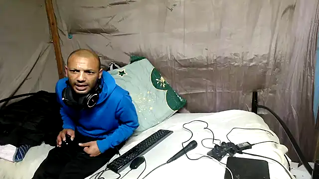 Camodickn Live XXX chat