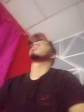 El_Reysanti20 Webcamshow