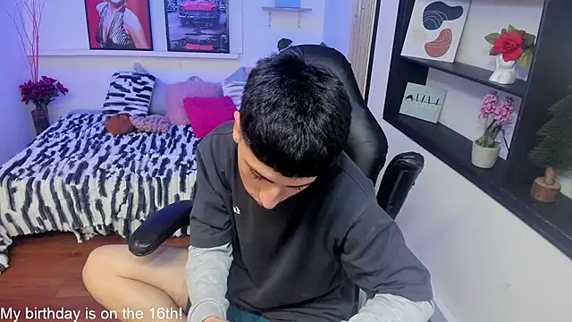 Czat XXX na żywo – Benji23_